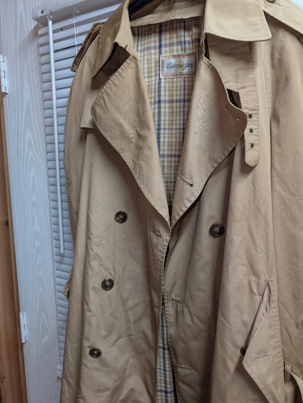 Gleneagles (46R) Classic Beige Trench Coat with Plaid Lining